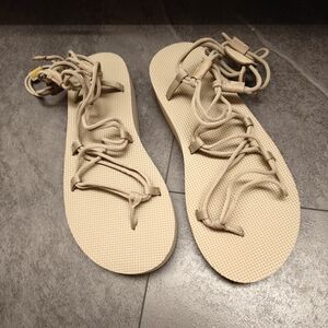 Teva Midform Infinity Sandal